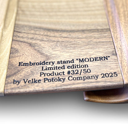 Cross Stitch Stand Modern - Limited Edition